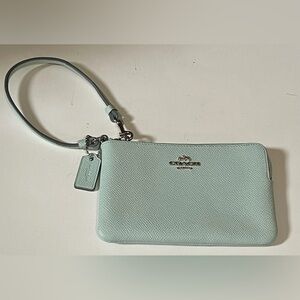 COACH Mint Green Leather Wristlet Wallet Leather